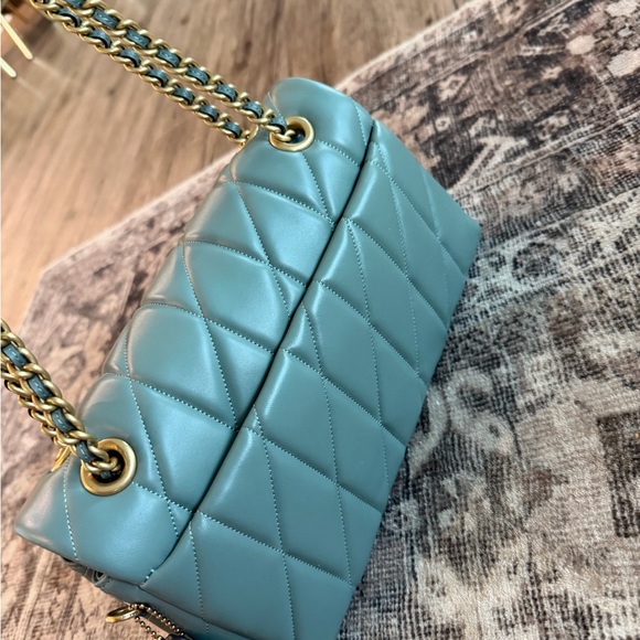 Coach Tabby Shoulder Bag 26
With Pillow Quilted Leather - Picture 3 of 5